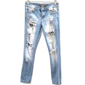 VIP Jeans Skinny Light Wash Distressed Ripped